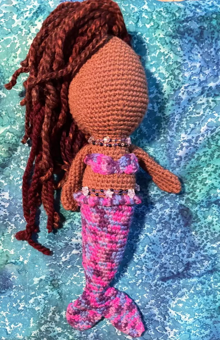 Large Crochet Mermaid - pink/purple
