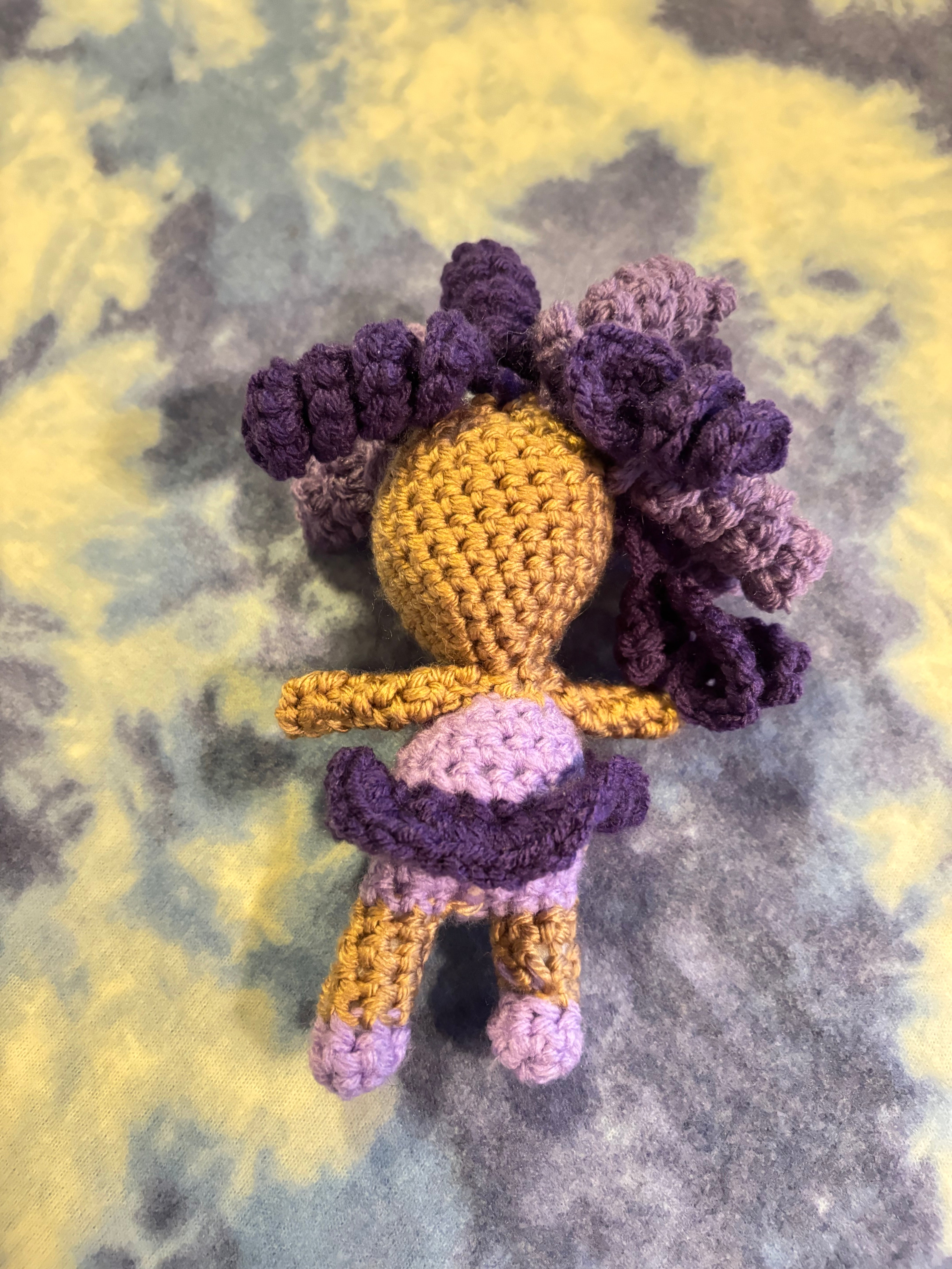 Mini Madama Doll - Purple dress, curly purple hair